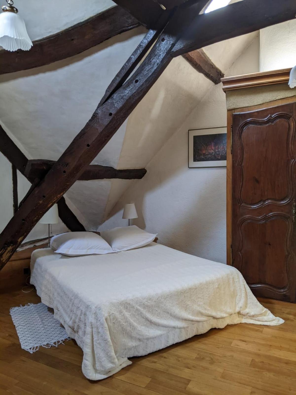 Chambre D'Hotes Saint Jacob Relais De Chasse Du XVIII Siecle Les Fougerets ภายนอก รูปภาพ